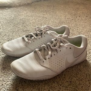 Nike Sideline Cheer Shoe